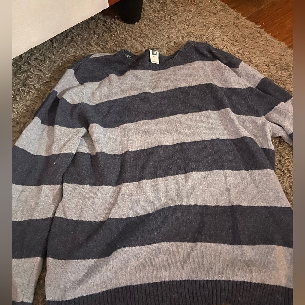 Gap Sweater